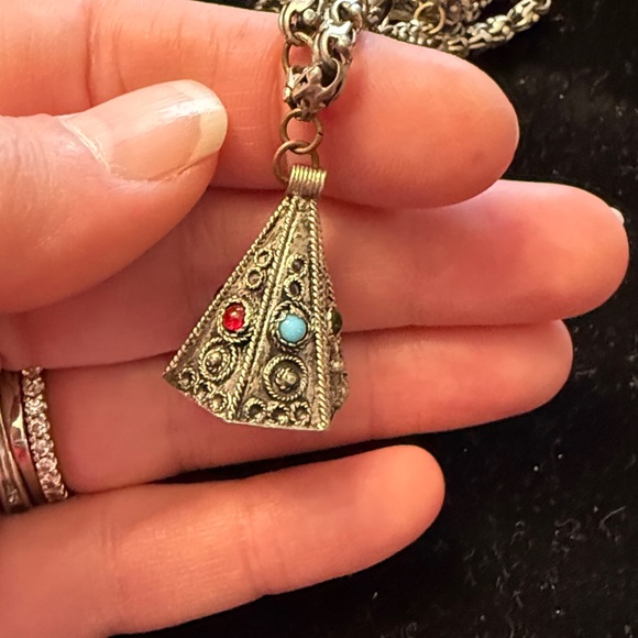 Vintage Silver Charm Bracelet - Picture 3 of 16